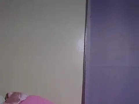 Snapshot of tessy_kitty chatting on 06-18-26, 09:14 tessy kitty online show from 06-18-26, 09:14