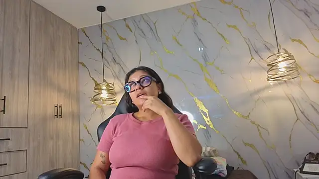 MarianaSecretx online show from 05-19-26, 12:23