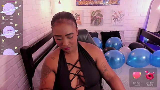 alison daniels  online show from 10-25-25, 02:17