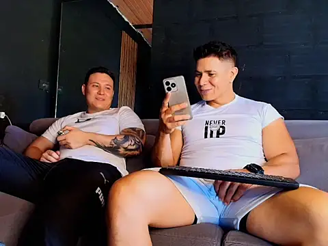 hetero sexxx online show from 06-25-26, 07:52