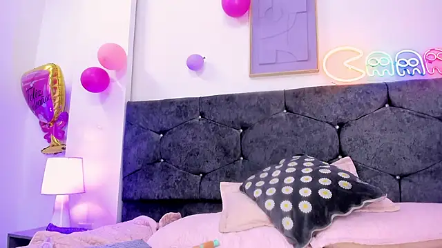 Meghan candy online show from 06-11-26, 12:32