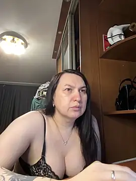 EvaBeautyXxX online show from 05-25-26, 10:08