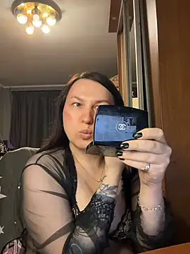 Snapshot of EvaBeautyXxX chatting on 07-07-26, 10:57 EvaBeautyXxX online show from 07-07-26, 10:57