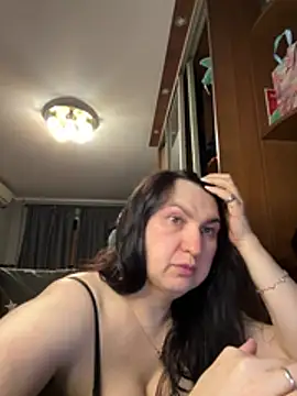 EvaBeautyXxX online show from 05-16-26, 08:30