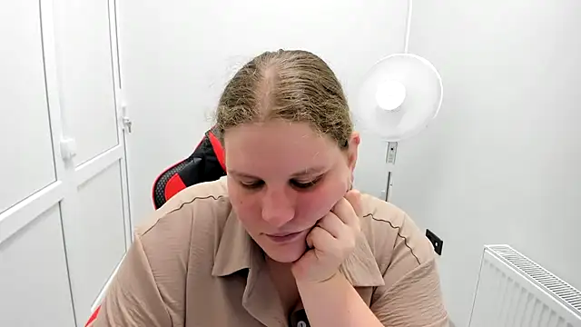 Bella shyy  online show from 07-17-26, 01:08