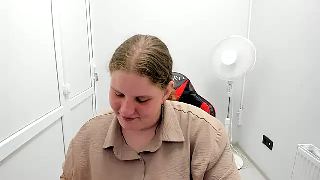 Bella shyy  online show from 07-20-26, 01:57