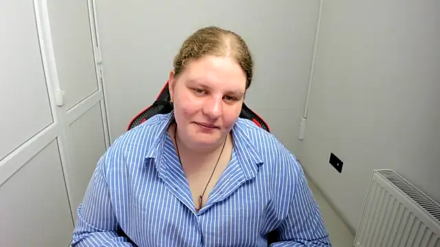 Bella shyy  online show from 05-18-26, 08:19