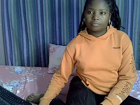 Snapshot of Beautycute chatting on 06-04-26, 10:14 Beautycute online show from 06-04-26, 10:14