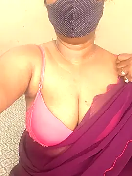 MISS-LOVEV online show from 07-13-26, 05:40