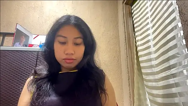 DimpleHabash online show from 05-19-26, 04:52