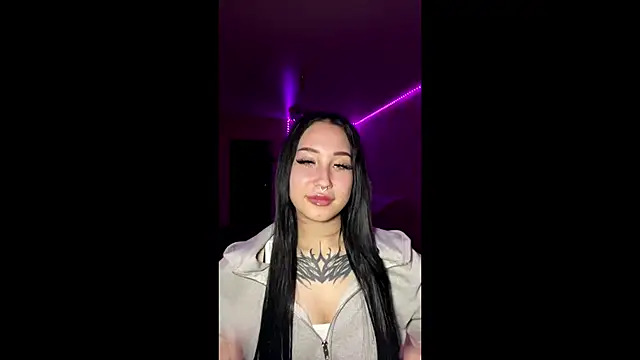Greeneyedlauren online show from 05-16-26, 03:11