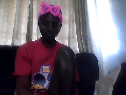 Snapshot of cutiebreey chatting on 06-10-26, 01:56 cutiebreey online show from 06-10-26, 01:56