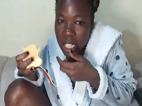spicy-laidy01 online show from 06-05-26, 08:03