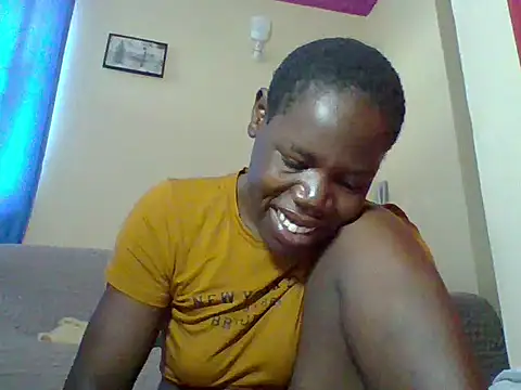 Snapshot of Blacksexyqueen24 chatting on 05-19-26, 05:47 Blacksexyqueen24 online show from 05-19-26, 05:47