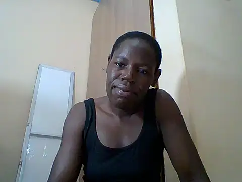 Snapshot of Blacksexyqueen24 chatting on 06-20-26, 10:31 Blacksexyqueen24 online show from 06-20-26, 10:31