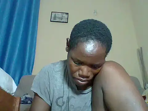 Snapshot of Blacksexyqueen24 chatting on 05-21-26, 06:38 Blacksexyqueen24 online show from 05-21-26, 06:38