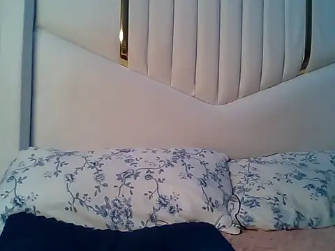 Serena21 online show from 06-14-26, 02:29