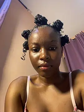 SassyPaulette online show from 06-26-26, 07:42