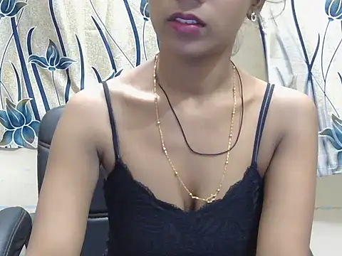 BabyQueen23 online show from 06-02-26, 05:29