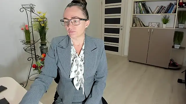 Vika73 online show from 12-22-25, 06:35