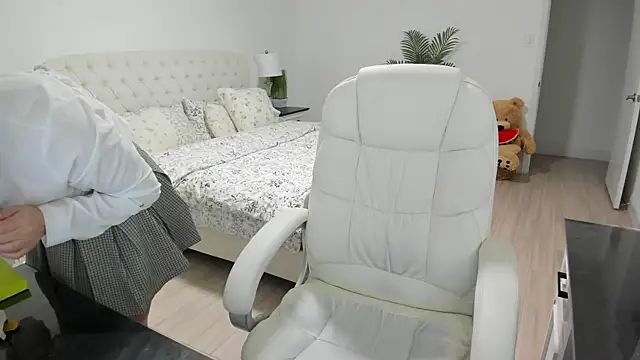 Vika73 online show from 02-20-26, 12:29