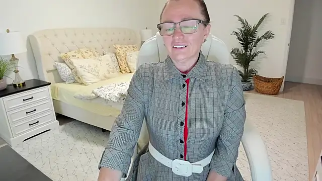 Vika73 online show from 05-09-26, 11:46