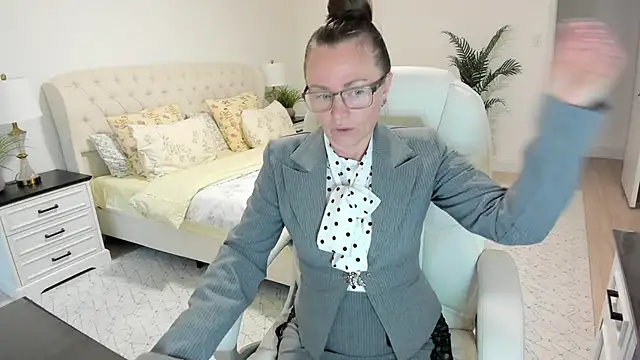 Vika73 online show from 05-01-26, 11:37
