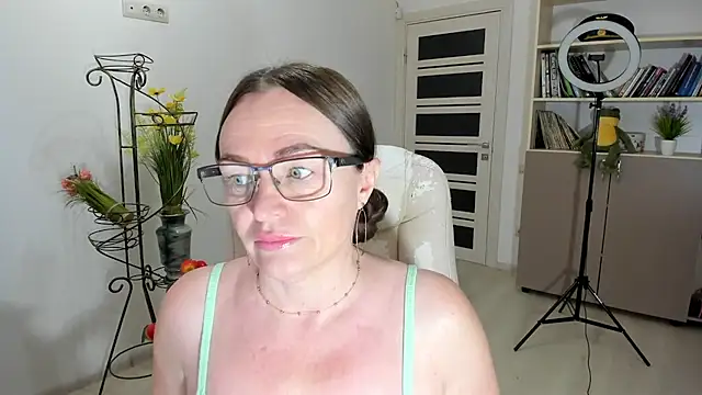 Vika73 online show from 01-08-26, 07:25