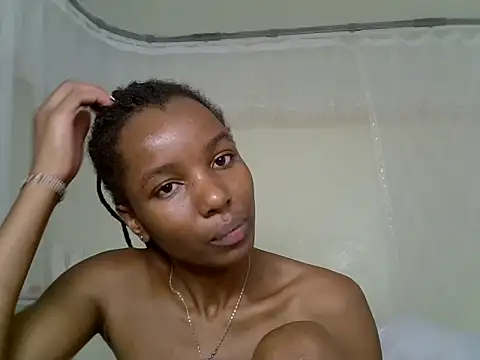 Snapshot of Sexy_vylsa chatting on 06-14-26, 09:54 Sexy vylsa online show from 06-14-26, 09:54