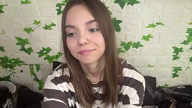 LisaPorse online show from 06-16-26, 06:13