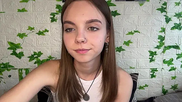 LisaPorse online show from 06-25-26, 02:11