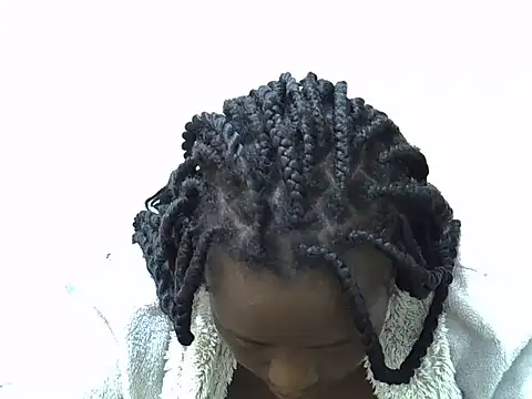 yummyqueen254 online show from 06-13-26, 01:42