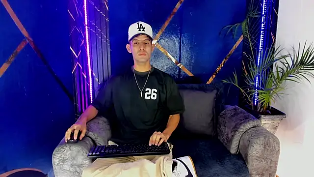 sexy hairy1 online show from 06-20-26, 11:15