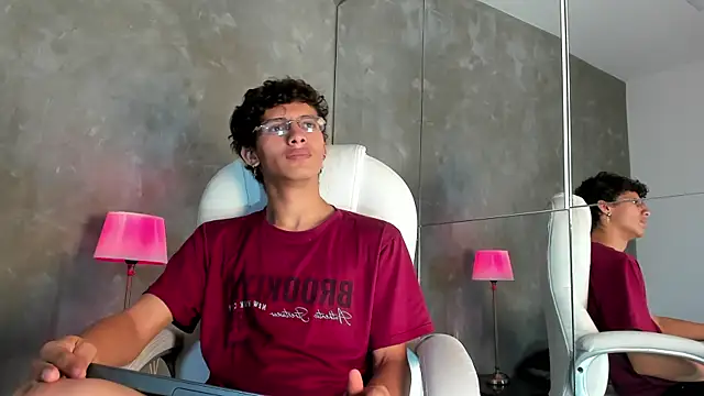 Ethan todd online show from 05-26-26, 03:37