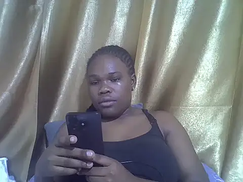 lovelymeli2 online show from 06-18-26, 10:04
