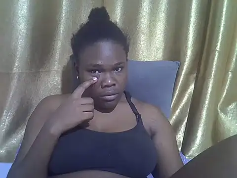 lovelymeli2 online show from 06-10-26, 10:27