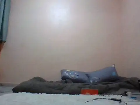 remmy luna2 online show from 07-08-26, 04:18