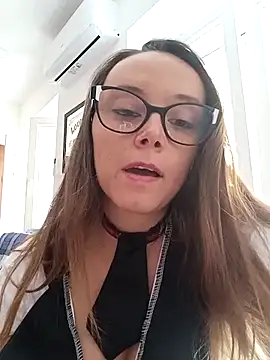 MissDiavoletta online show from 05-17-26, 10:37