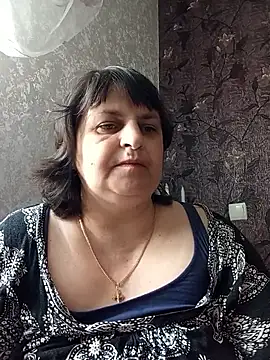 Snapshot of LisichkaOksana chatting on 05-21-26, 06:33 LisichkaOksana online show from 05-21-26, 06:33