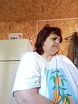 Snapshot of LisichkaOksana chatting on 06-28-26, 06:09 LisichkaOksana online show from 06-28-26, 06:09