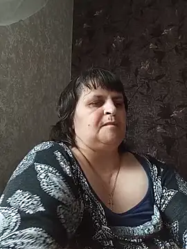 Snapshot of LisichkaOksana chatting on 05-20-26, 12:02 LisichkaOksana online show from 05-20-26, 12:02