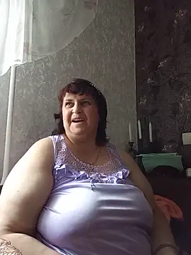Snapshot of LisichkaOksana chatting on 06-20-26, 08:19 LisichkaOksana online show from 06-20-26, 08:19