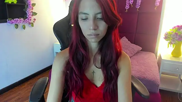 NinaaXXX  online show from 06-27-26, 06:47