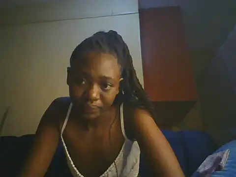 Preetygirlyz online show from 07-12-26, 05:41