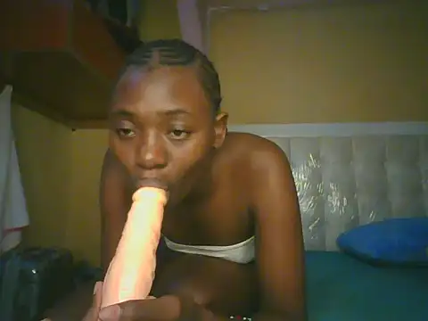 Preetygirlyz online show from 07-01-26, 06:03