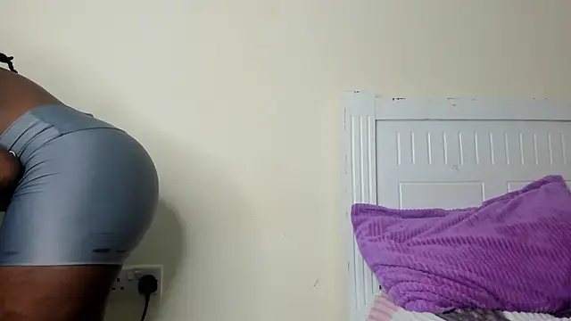 Real Slim Thick online show from 07-07-26, 07:50