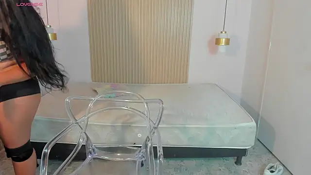 MiaLane3 online show from 07-11-26, 11:21