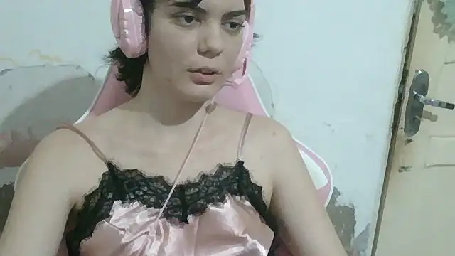 Angel Ristoww online show from 06-22-26, 12:49