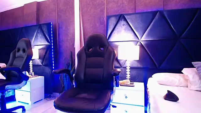 ThiagoFerrer  online show from 06-18-26, 05:17
