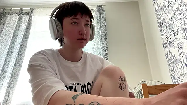 Kate Gelik online show from 05-19-26, 09:27